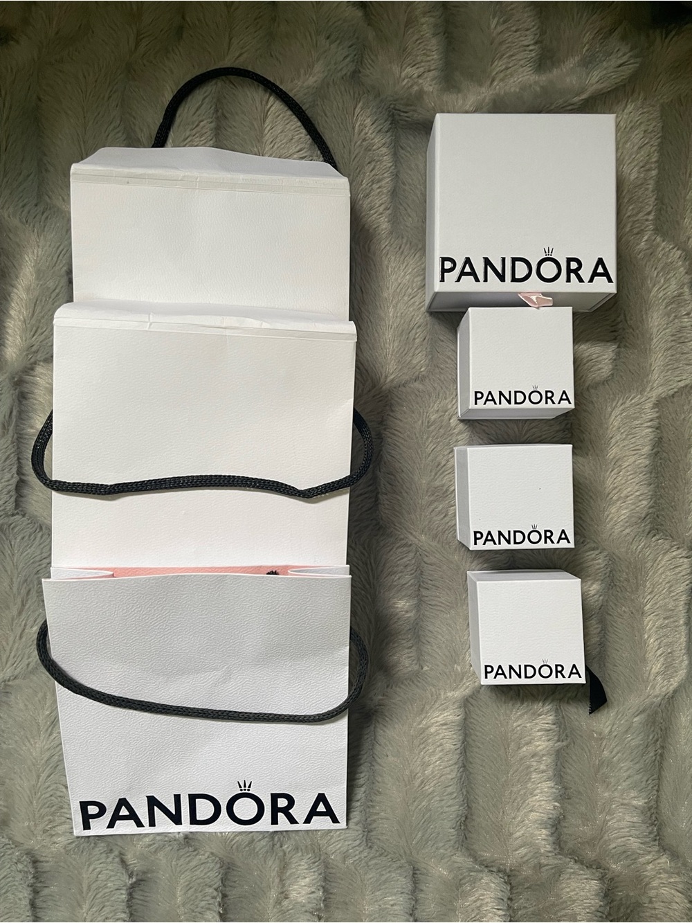 Pandora White Gift Boxes and Bag Set